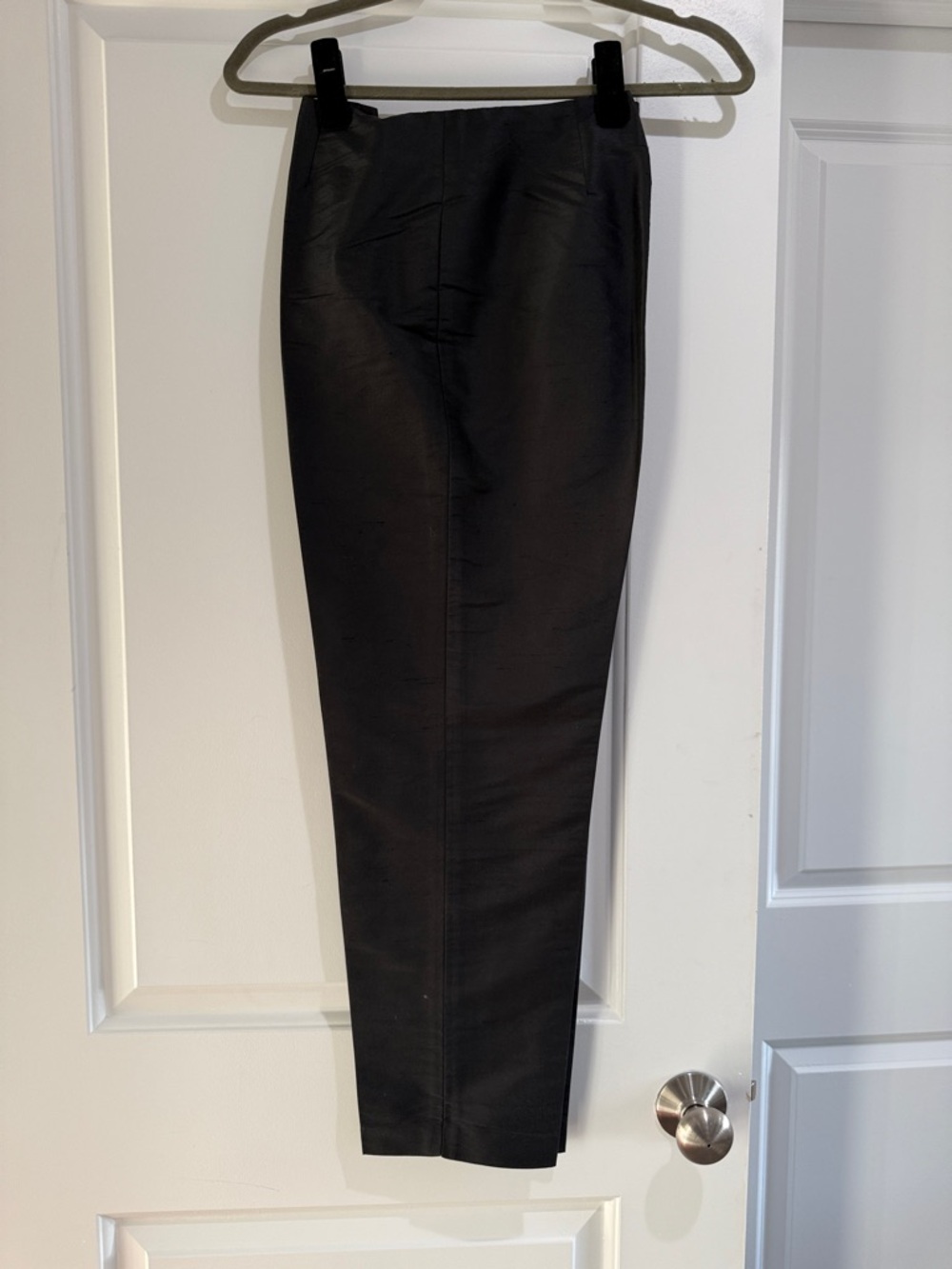 NWOT Gap Raw Silk Black High-Waist side zip ankle pants